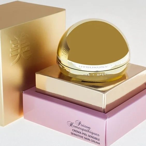 Welche Creme nach Microneedling Behandlung?